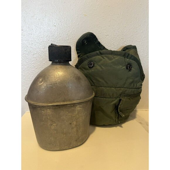 1944 US Army Canteen GP&F Co Water Bottle And Cover Metal Military mug vntg - Picture 3 of 7
